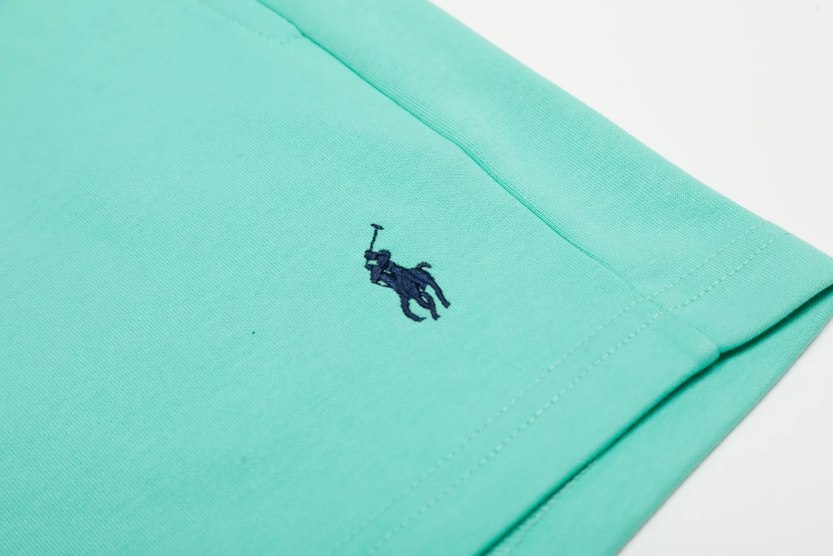 P146 💰 "Top Quality" Style Number: D910# [Ralph Lauren Paul Small Label War Horse Basic Women's Shorts] ✅Slim and sexy slim-fitting model for hot girls, six-color colorful hair ✅Summer fresh, classic and versatile drawstring basic classic shorts ✅Lazy style must-have item, small fresh feeling on the upper body ✅Air cotton is soft, comfortable and breathable, retro and textured ✅Specialized for platform live broadcast, wholesale entity, summer running volume ✅Simple and easy to match, light American style, super great ✅Standard for summer, small and sexy is YYDS, a must for petite girls Size: S-L #Elastic waistline can be stretched Color: Black White Gray Pink Apricot Green